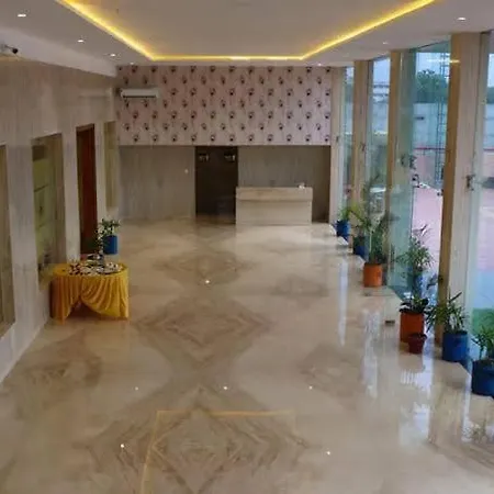 Punyah Hotel And Resort , Indore-2